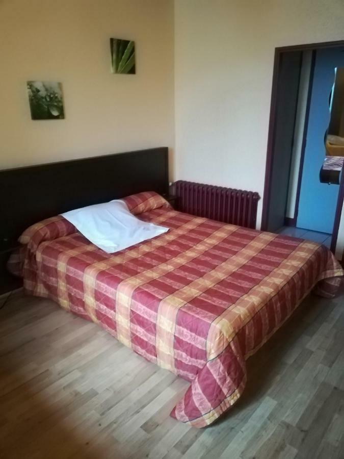 Hotel De La Poste Limoges Ngoại thất bức ảnh